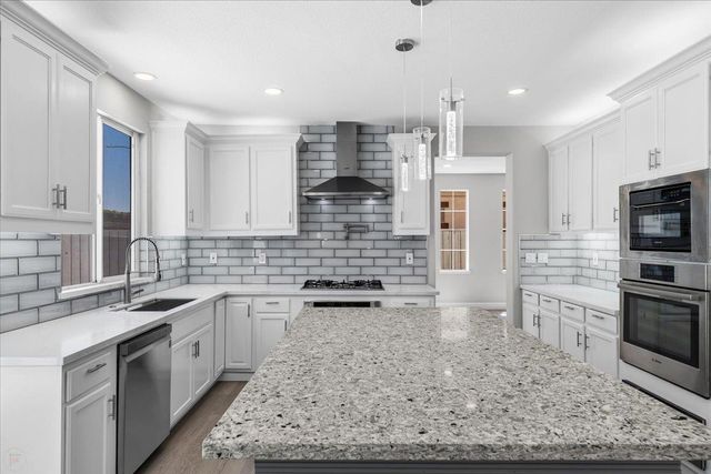 2431 Ogden Sannazor Ct, Tracy, CA 95377