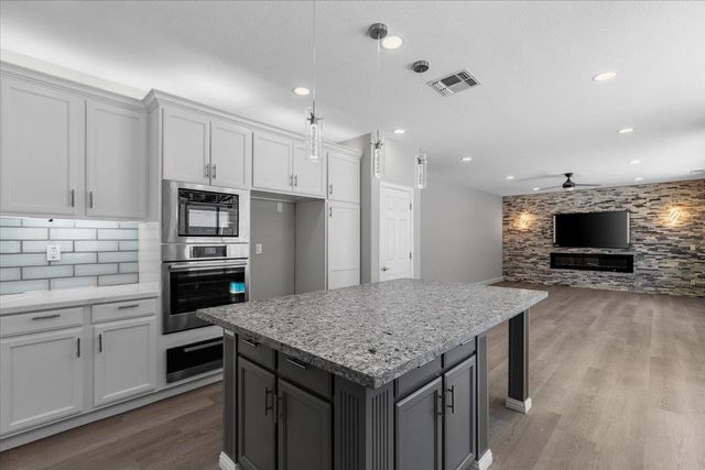 2431 Ogden Sannazor Ct, Tracy, CA 95377