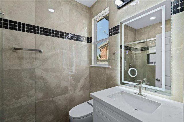 2431 Ogden Sannazor Ct, Tracy, CA 95377