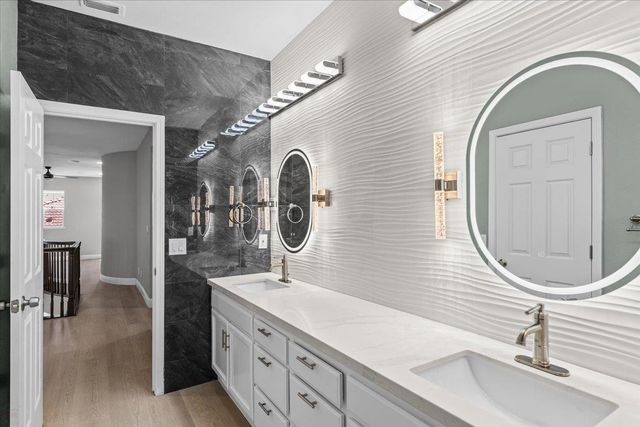 2431 Ogden Sannazor Ct, Tracy, CA 95377