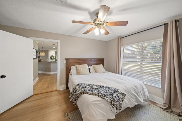 234 E Obryant Street, Bellville, TX 77418