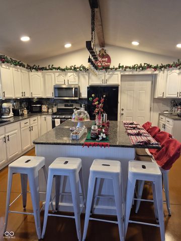 3301 S 550 E, Franklin, IN 46131