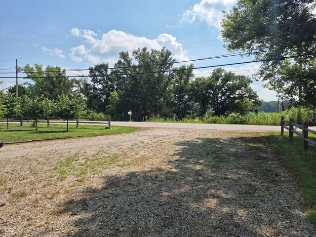 3301 S 550 E, Franklin, IN 46131