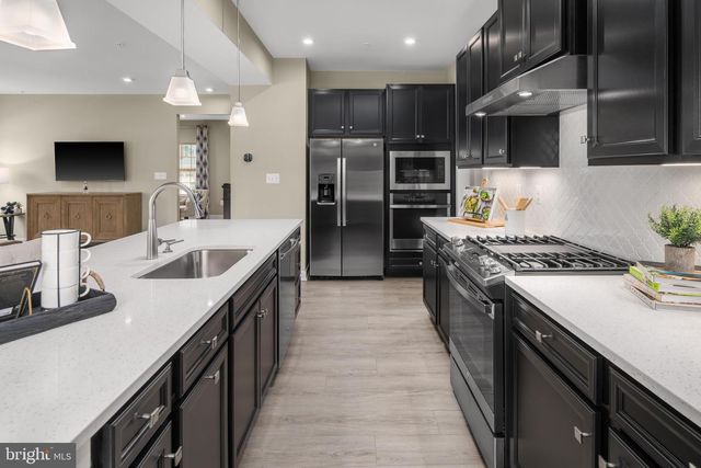 9073 BALLOTADE ST, Upper Marlboro, MD 20772