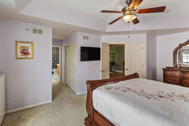 5961 Mackinac Lane, Hoffman Estates, IL 60192
