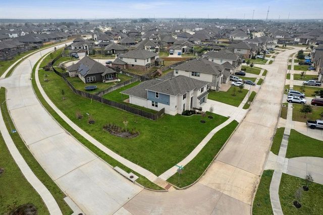 31407 Sandpiper Creek Drive, Hockley, TX 77447