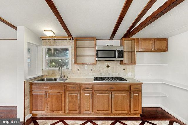 14 ROBERT ST, Stafford, VA 22554