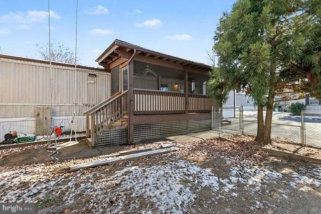 14 ROBERT ST, Stafford, VA 22554