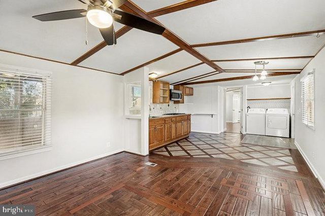 14 ROBERT ST, Stafford, VA 22554