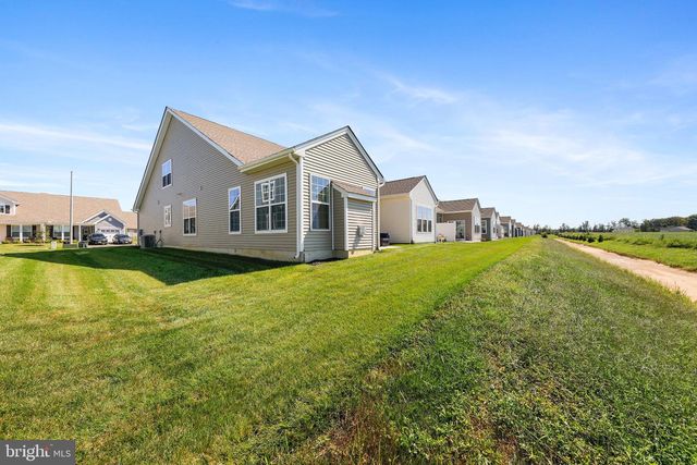 18 PRESTWICK LN, Williamstown, NJ 08094
