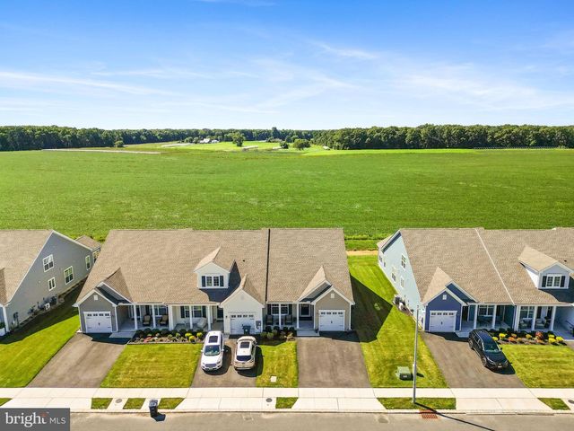 18 PRESTWICK LN, Williamstown, NJ 08094