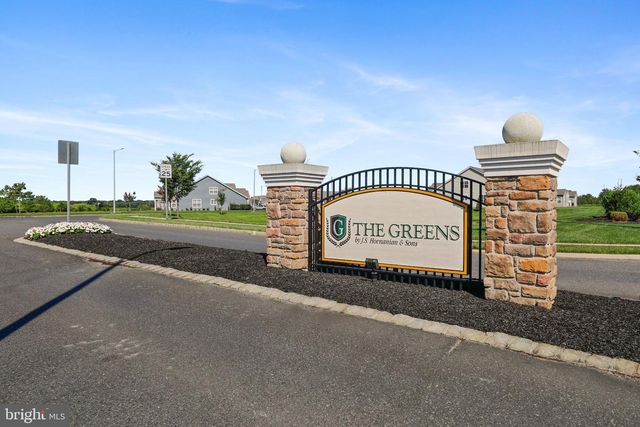 18 PRESTWICK LN, Williamstown, NJ 08094