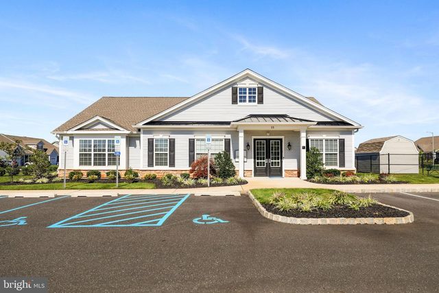 18 PRESTWICK LN, Williamstown, NJ 08094