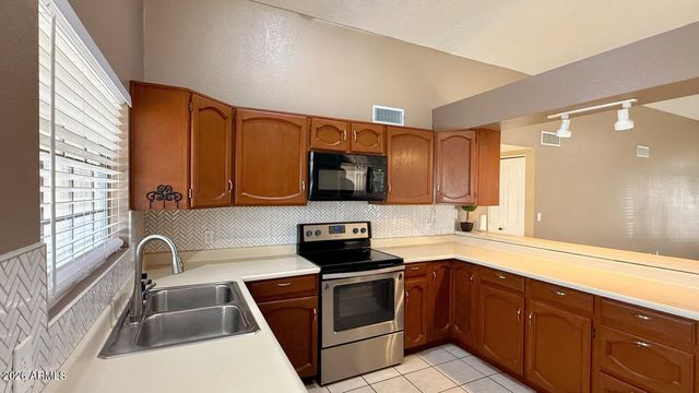 4148 W VILLA MARIA Drive, Glendale, AZ 85308