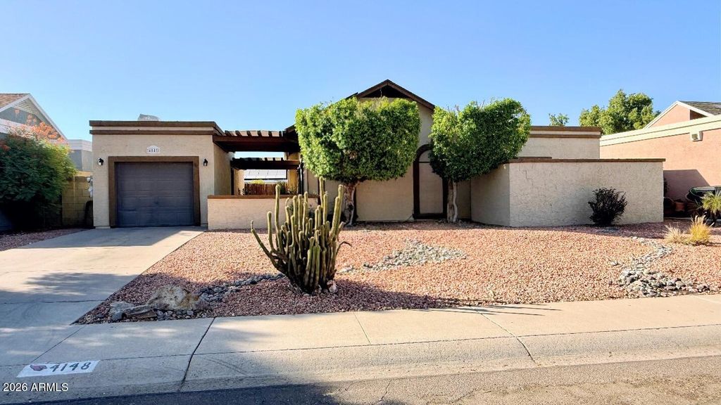 4148 W VILLA MARIA Drive, Glendale, AZ 85308