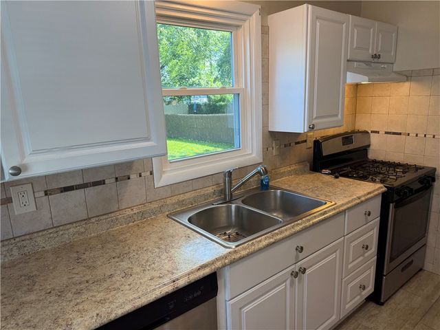 110 Campbell Road, Salina, NY 13211