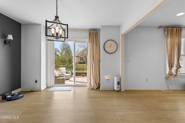 6031 Sunny Lake Court, Sylvania, OH 43560