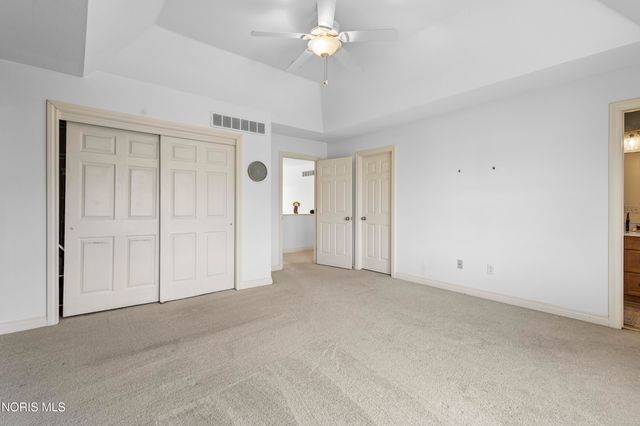 6031 Sunny Lake Court, Sylvania, OH 43560