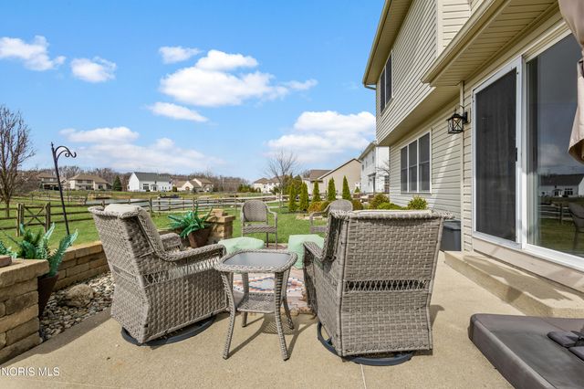 6031 Sunny Lake Court, Sylvania, OH 43560