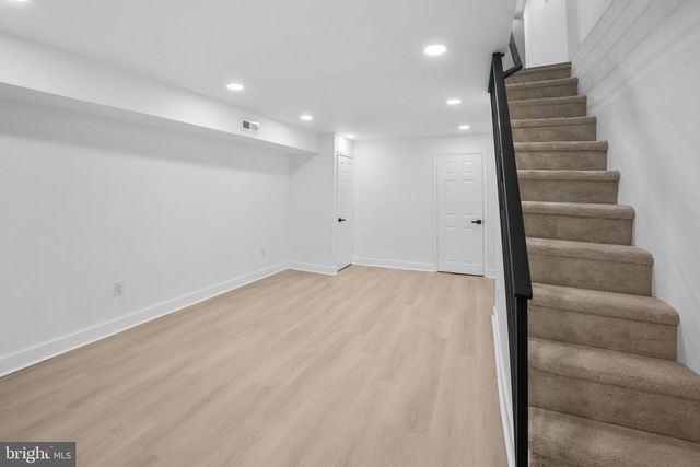 7337 E WALNUT LN, Philadelphia, PA 19138