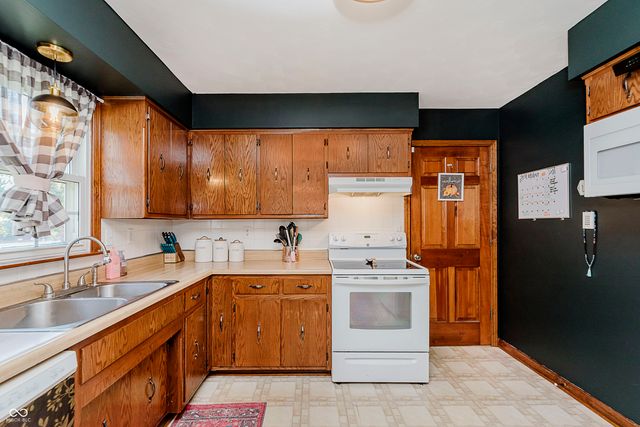 369 Heritage Drive, Danville, IN 46122