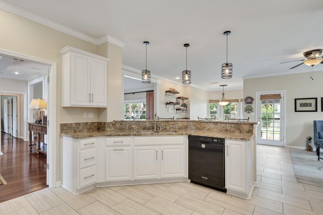 794 WELLINGTON WAY CV, Collierville, TN 38017