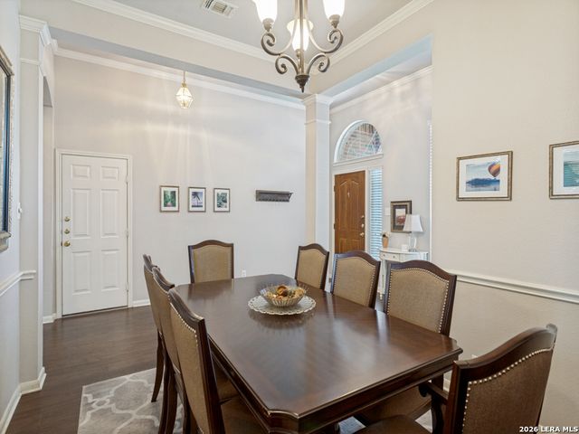 2510 Somerall, San Antonio, TX 78248