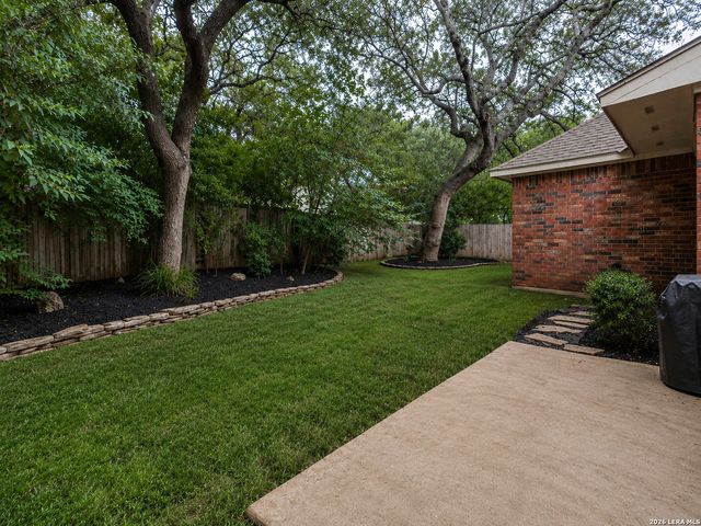 2510 Somerall, San Antonio, TX 78248
