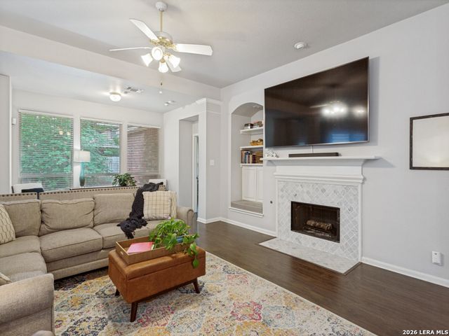 2510 Somerall, San Antonio, TX 78248