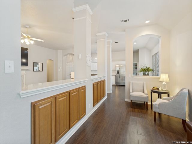 2510 Somerall, San Antonio, TX 78248