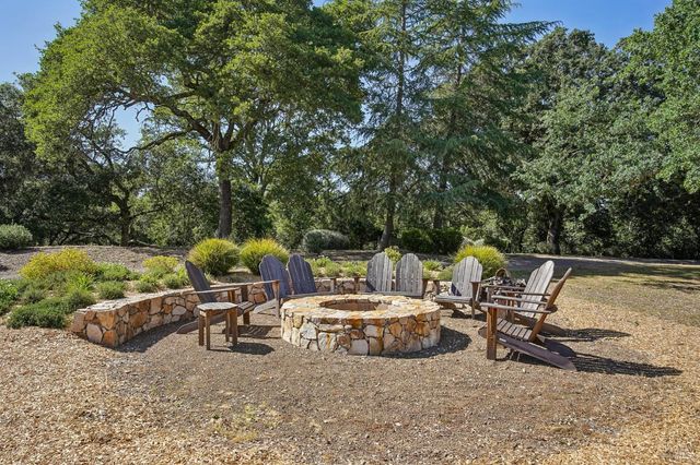 1500 Morningside Mtn Rd, Glen Ellen, CA 95442