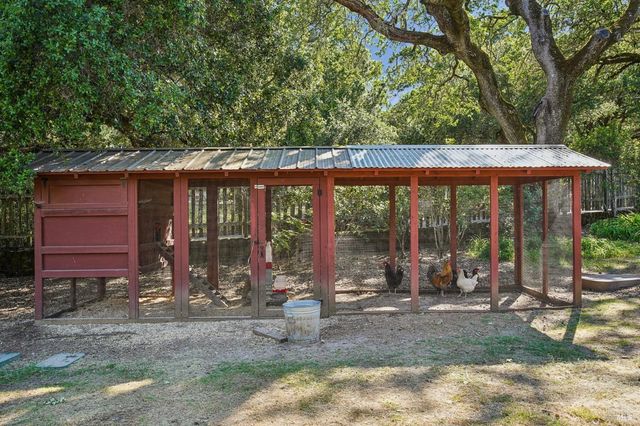 1500 Morningside Mtn Rd, Glen Ellen, CA 95442