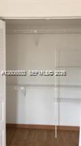 8290 LAKE DR 412, Doral, FL 33166