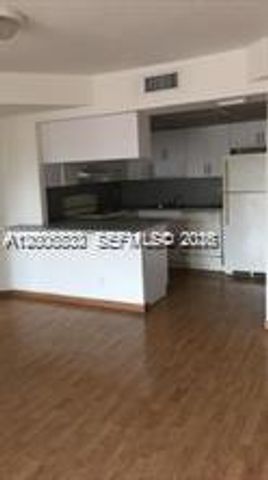 8290 LAKE DR 412, Doral, FL 33166