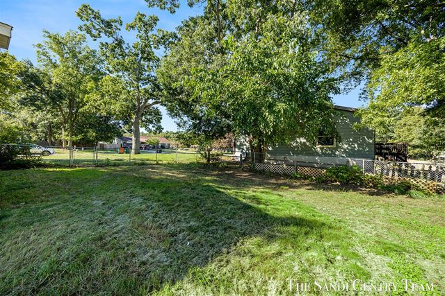 2391 Basswood Street, Jenison, MI 49428