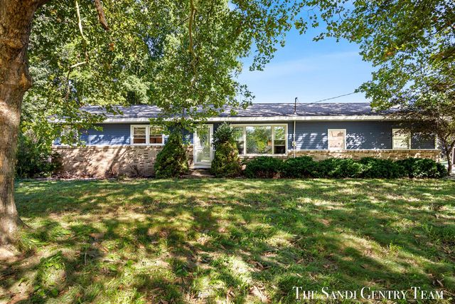 2391 Basswood Street, Jenison, MI 49428