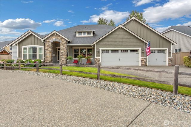 7901 Connells Prairie Rd E, Bonney Lake, WA 98391