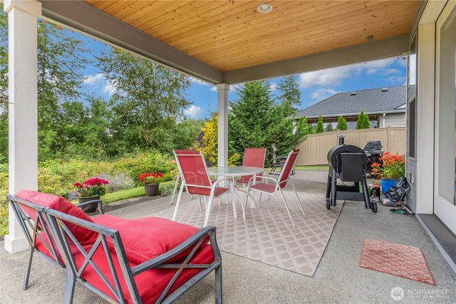 7901 Connells Prairie Rd E, Bonney Lake, WA 98391