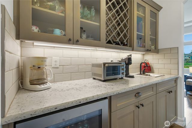7901 Connells Prairie Rd E, Bonney Lake, WA 98391