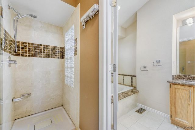 2083 S Xenia Way, Denver, CO 80231