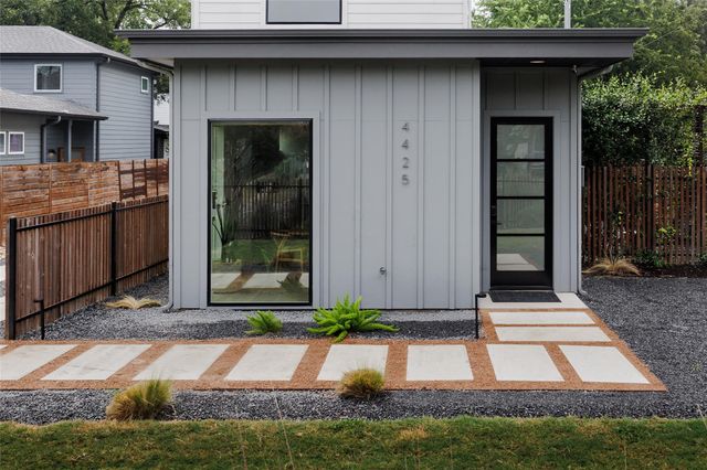 4425 Jinx Ave 1, Austin, TX 78745