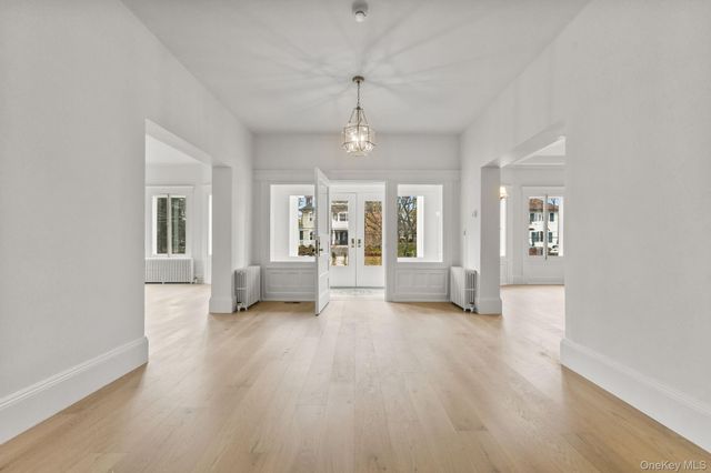 158 Loring Avenue, Pelham, NY 10803