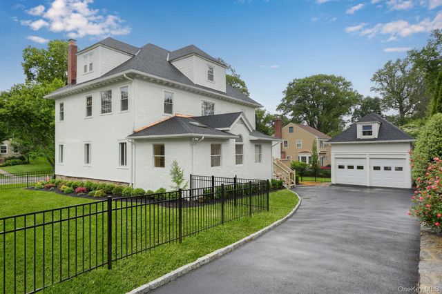 158 Loring Avenue, Pelham, NY 10803