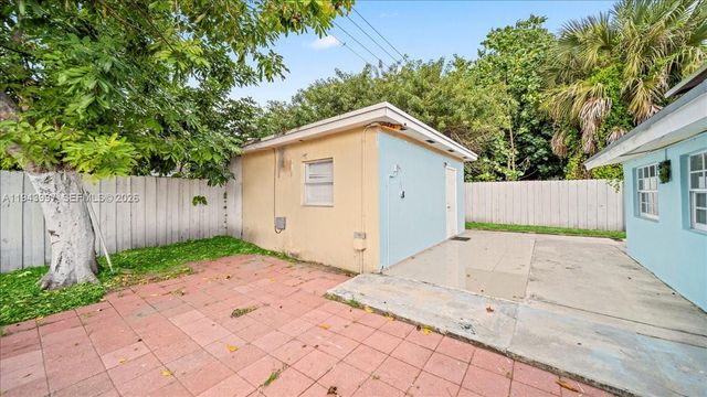 18502 NW 23rd Court, Miami Gardens, FL 33056
