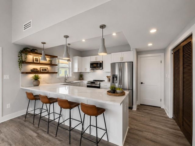 186 Ocean View Drive, Crystal Beach, TX 77650