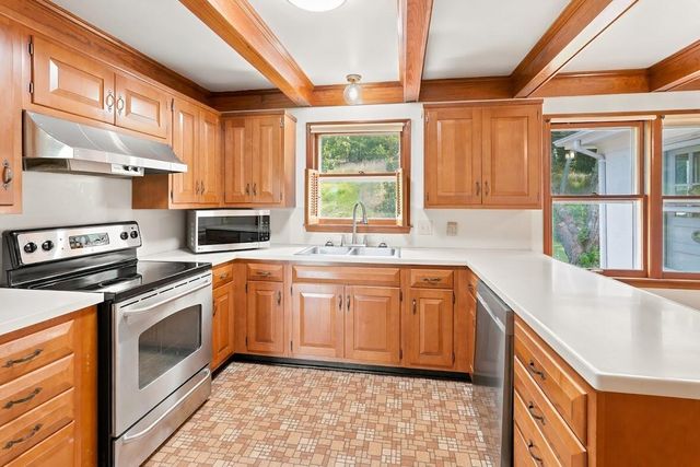 1588 U.S. 641, Marion, KY 42064