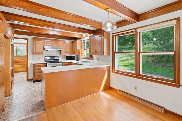 1588 U.S. 641, Marion, KY 42064