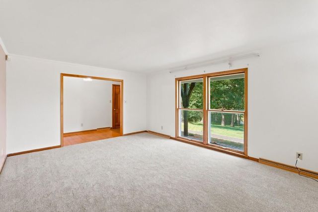 1588 U.S. 641, Marion, KY 42064