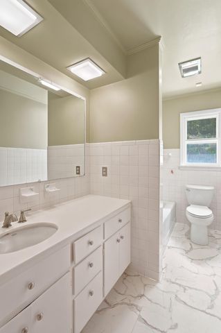 1588 U.S. 641, Marion, KY 42064