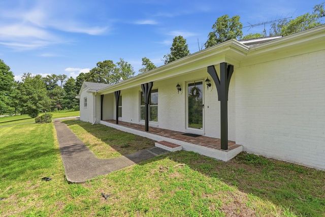 1588 U.S. 641, Marion, KY 42064